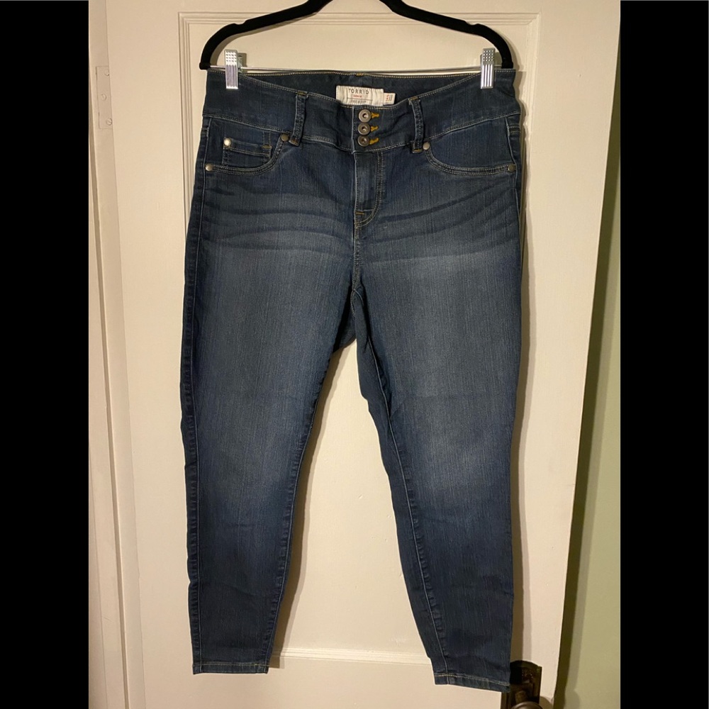 Torrid Jeggings 14 Short